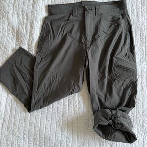 Eddie Bauer Women's Gray Capris